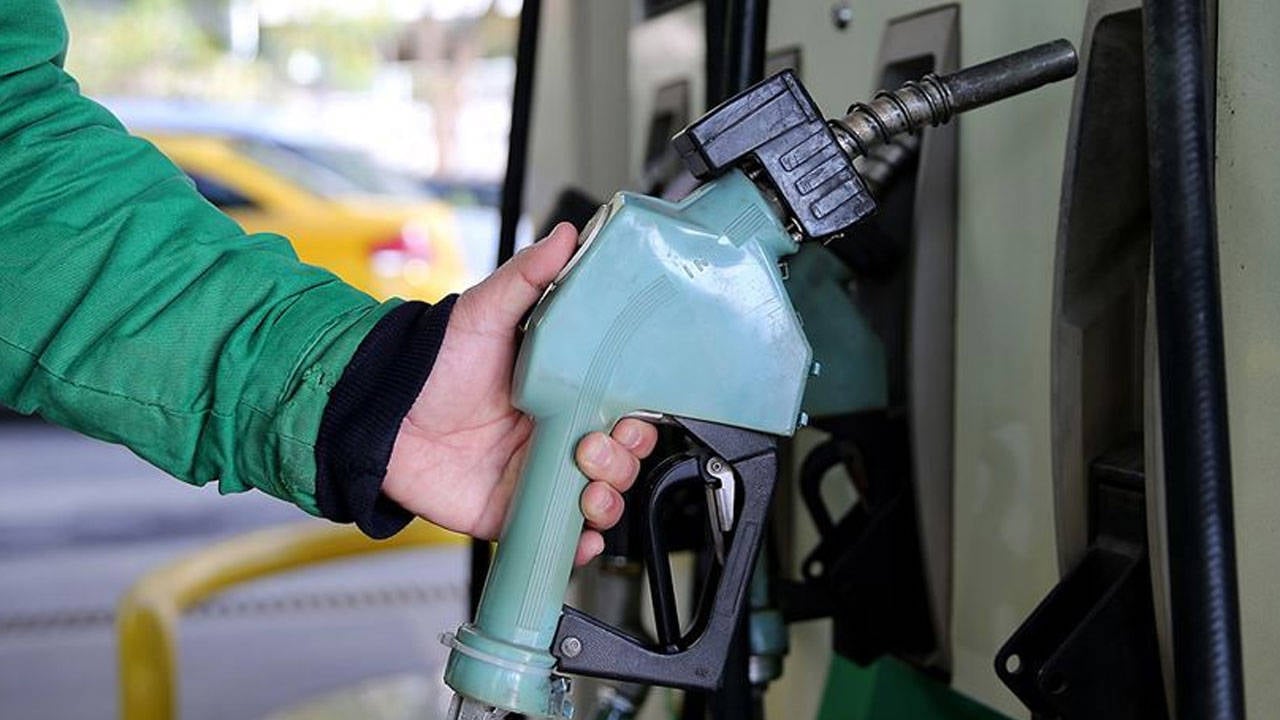 Motorine Zam Geldi Fiyatlar Pompaya Yansidi
