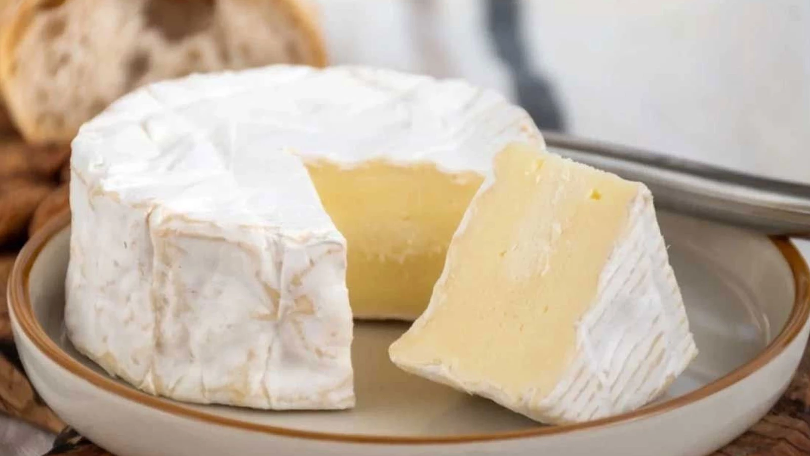 Unlu Markanin Peynirleri Can Aldi Raflardan Acilen Toplatiliyor Gc4B