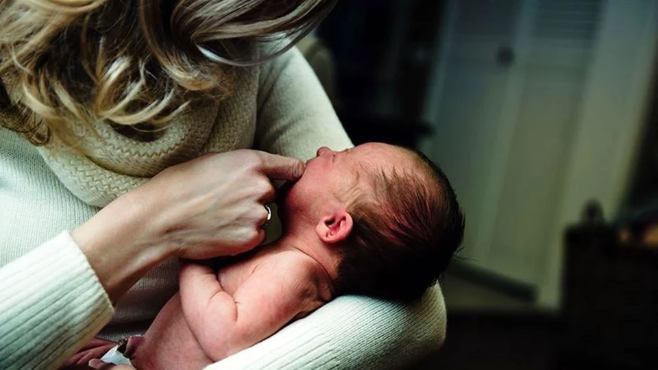 Anne Ve Babaya Dogum Izni Uzatiliyor Xbjo