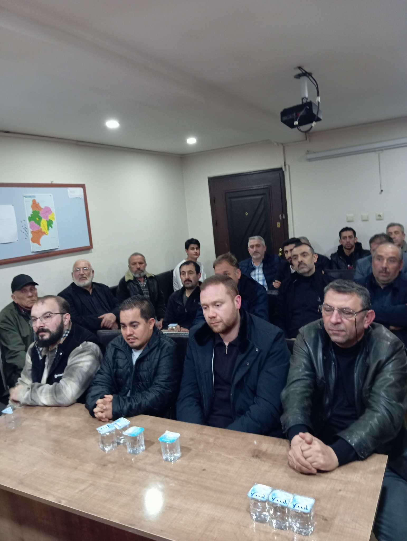 589018960 2669799603358642 450306186875932111 N