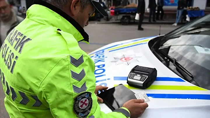 F4716110 Thumbs B C F9C173F5B3126411Ccf6Bc4C405C1E4E