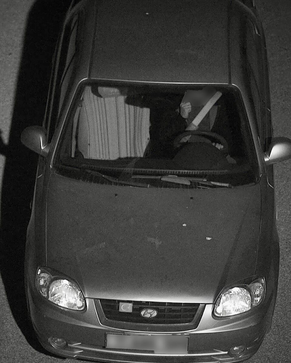 A W702061 01