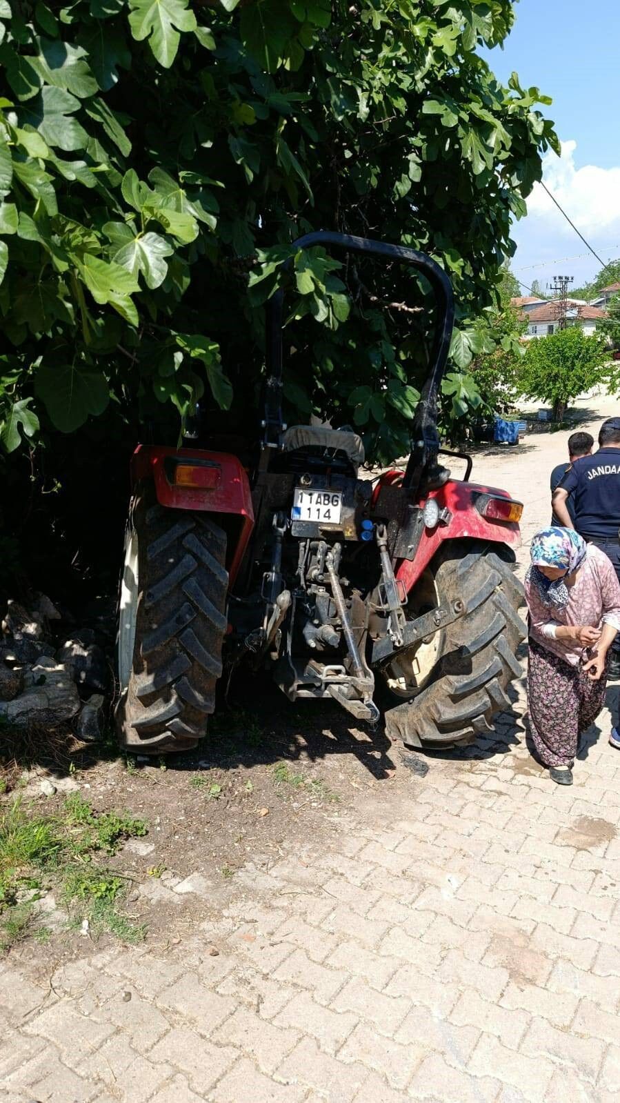 A W720166 02