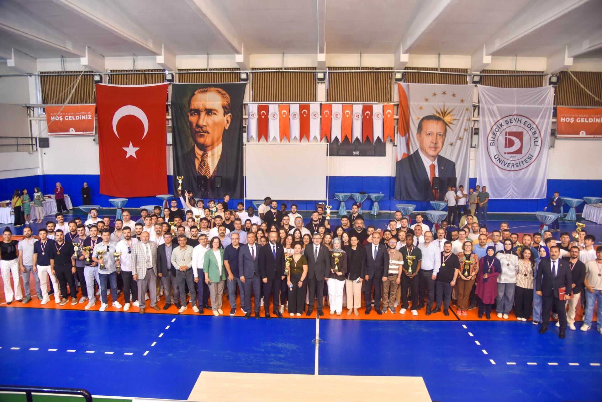 A W728005 02