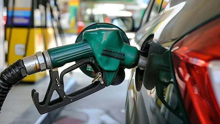 A7Dbc8D8 Benzine Indirim Geldi Tabelalar Degisti Iste Guncel Akaryakit Fiyatlari