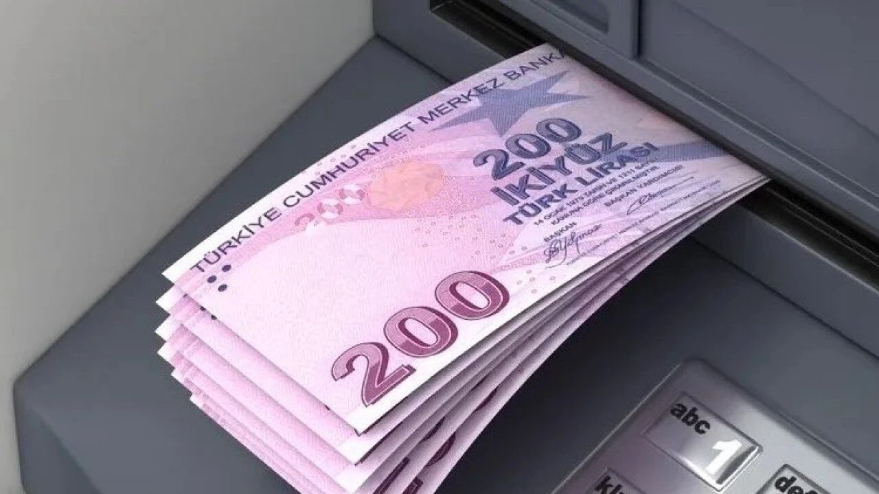 A6Ce0815 Atm Para