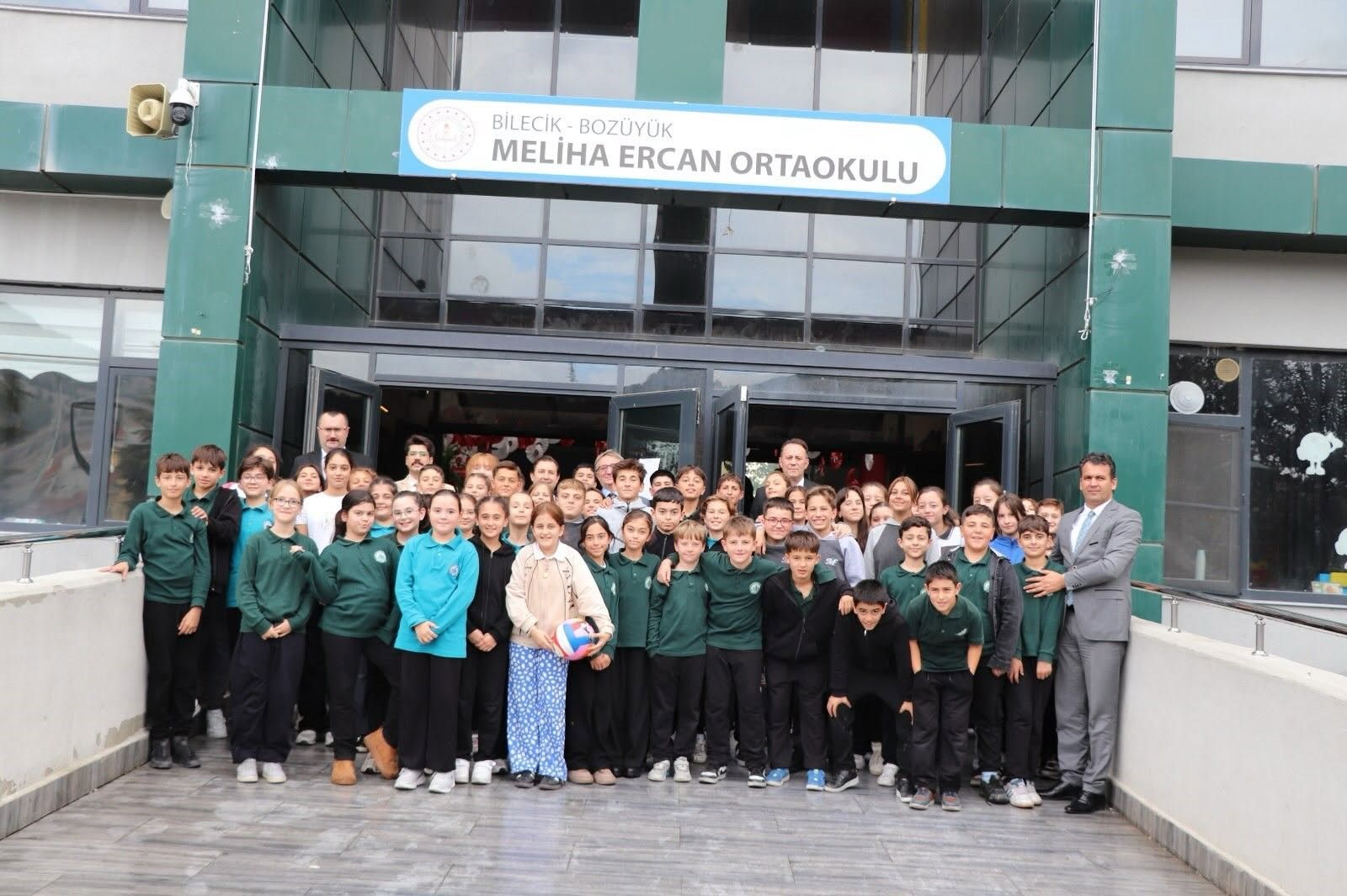 A W810570 01 OKULLARDA EĞİTİM ÇALIŞMALARI İNCELENDİ