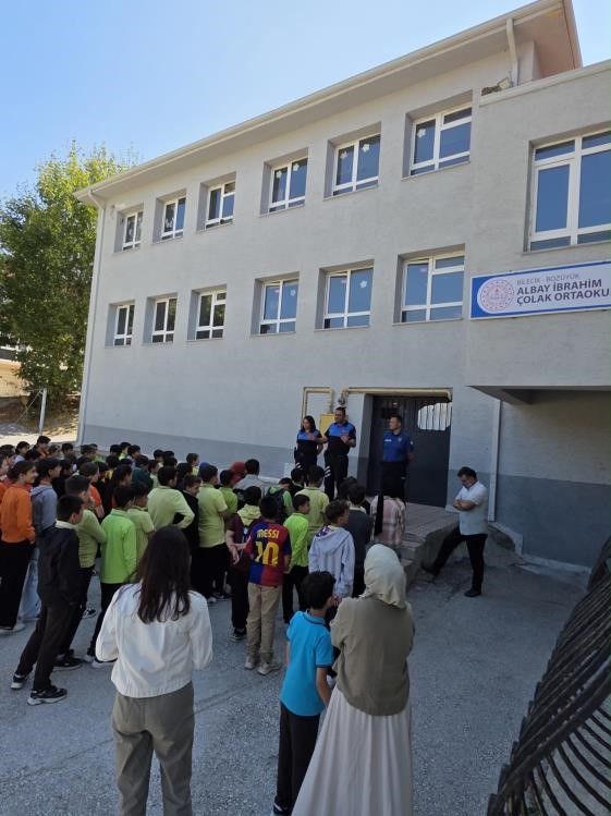 A W813472 01 138 ÖĞRENCİYE GÜVENLİK EĞİTİMİ