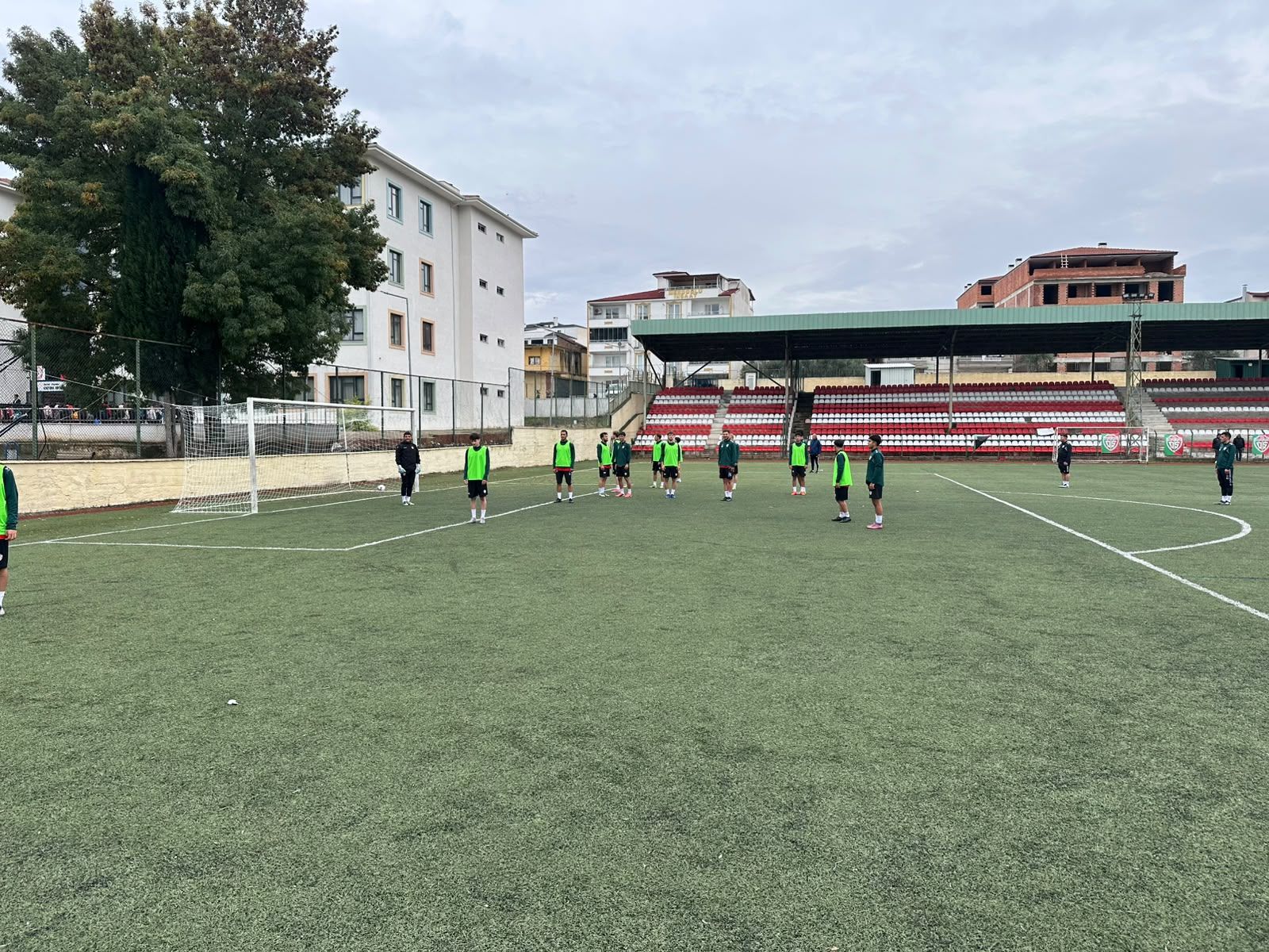 OSMANELİSPOR, LİGİN İLK MAÇININ HAZIRLIKLARINI TAMAMLADI Whatsapp Image 2026 10 16 At 21.54.00 OSMANELİSPOR, LİGİN İLK MAÇININ HAZIRLIKLARINI TAMAMLADI