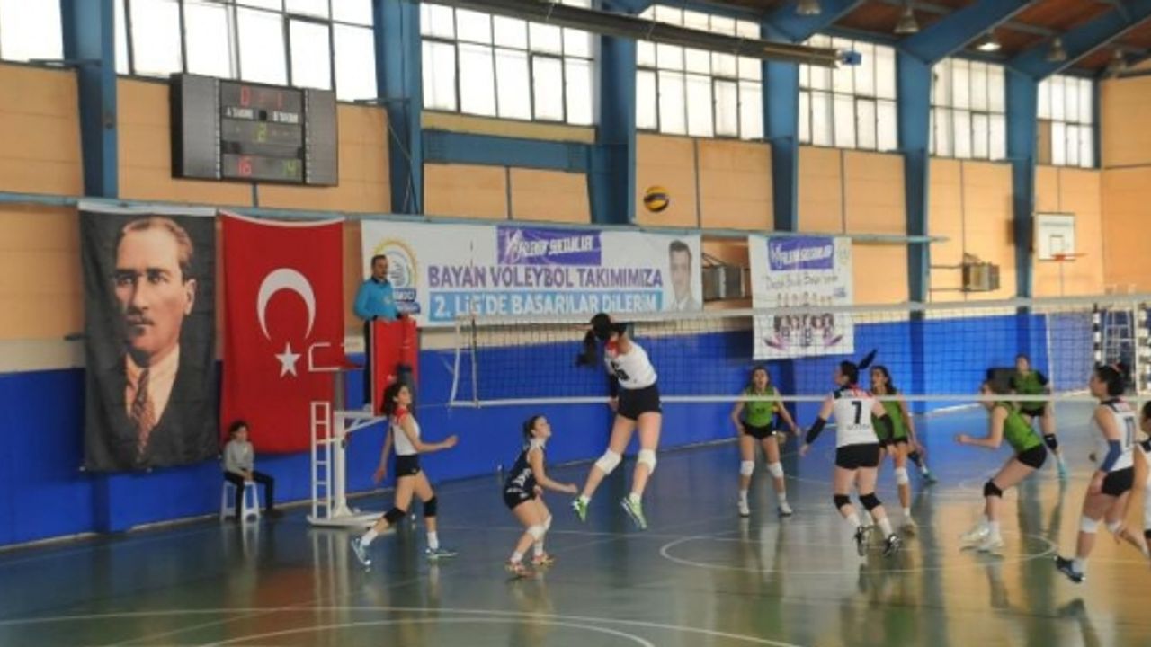 BOZÜYÜK BELEDİYESİ İDMAN YURDU SPOR : 1 MEHMET ERDEM MARMARA AKADEMİ : 3