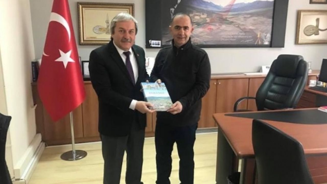 BAŞKAN ŞAHİN, TAPU KADASTRO BÖLGE MÜDÜRÜ KILIÇ İLE BİR ARAYA GELDİ