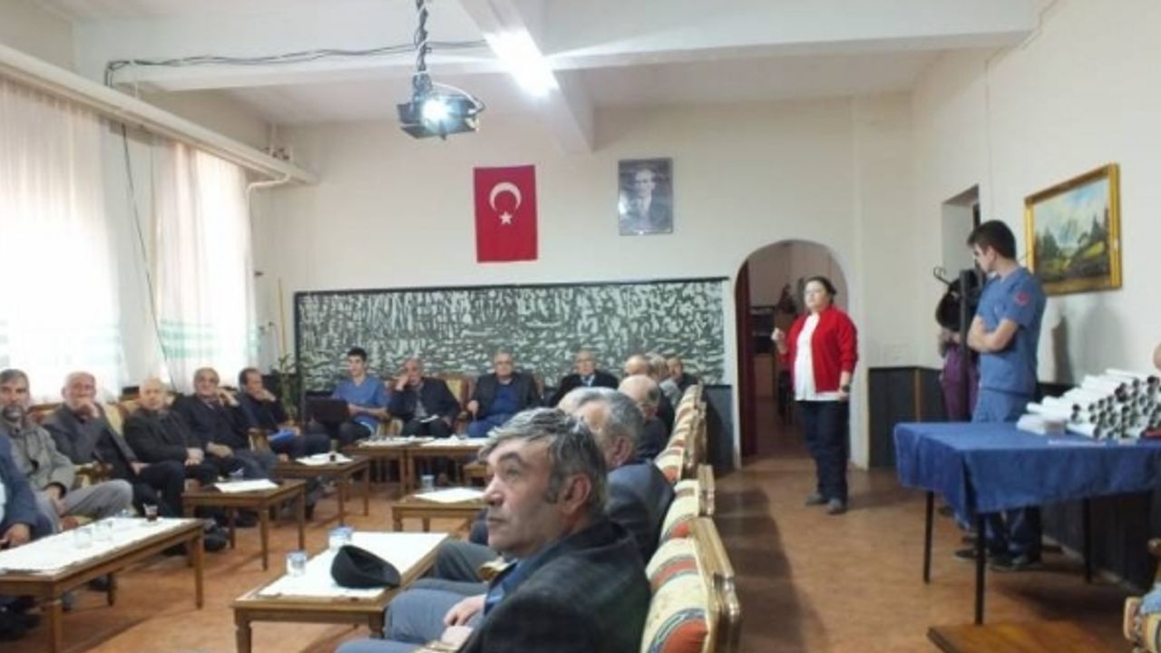 PAZARYERİ'NDE KIRIM KONGO HASTALIĞI BİLGİLENDİRME ÇALIŞMALARI