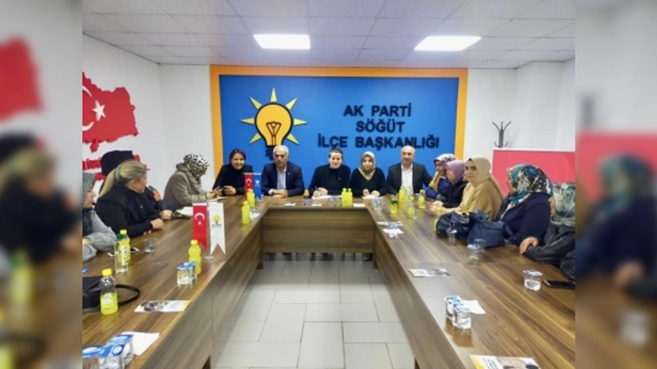 BAŞKAN YAMAN SÖĞÜT'TE AK PARTİLİ KADINLARLA BİR ARAYA GELDİ