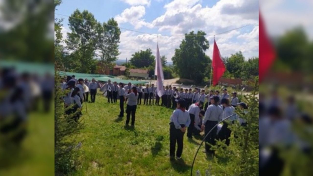 KÜÇÜKELMALI KÖY YAŞAM MERKEZİ VATANDAŞ VE ÖĞRENCİLERİ GELİŞTİRİYOR