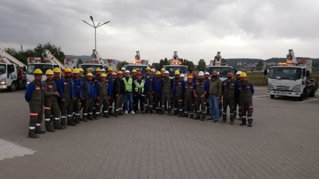 YENİ YILA GİRERKEN ELEKTRİK KESİNTİSİ YOK