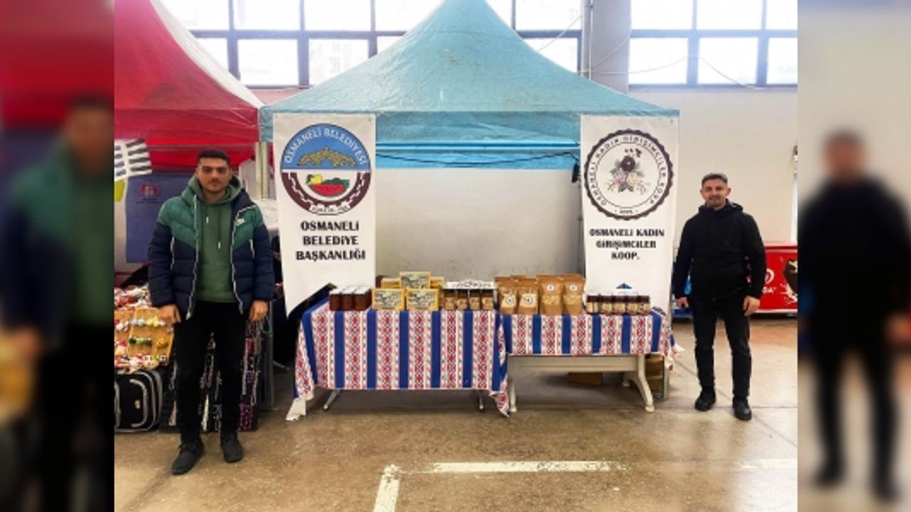 OSMANELİ BELEDİYESİ DEPREMZEDELER ADINA AÇILAN HAYIR ÇARŞISINDA YERİNİ ALDI