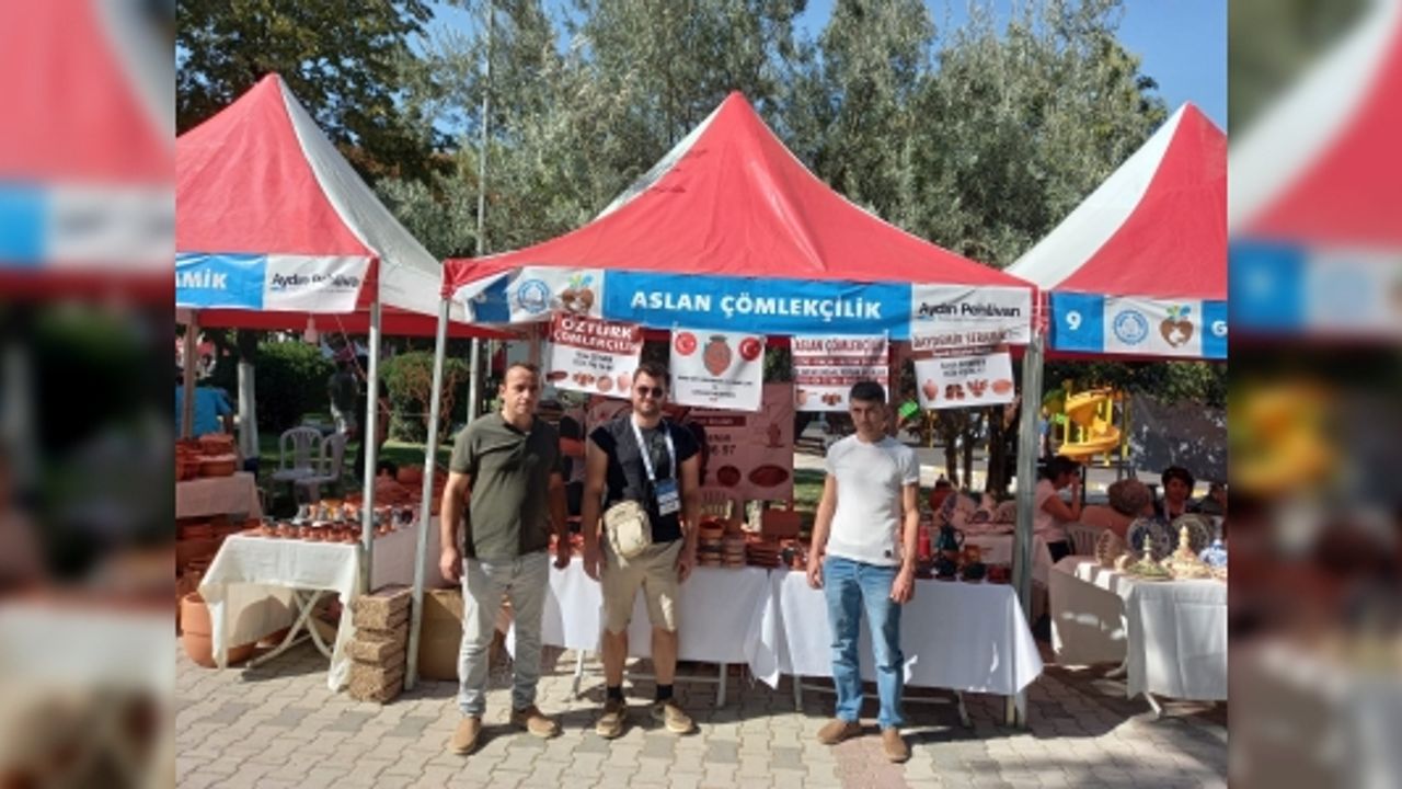 KINIK ÇÖMLEKLERİ İZMİR'DE YERİNİ ALDI