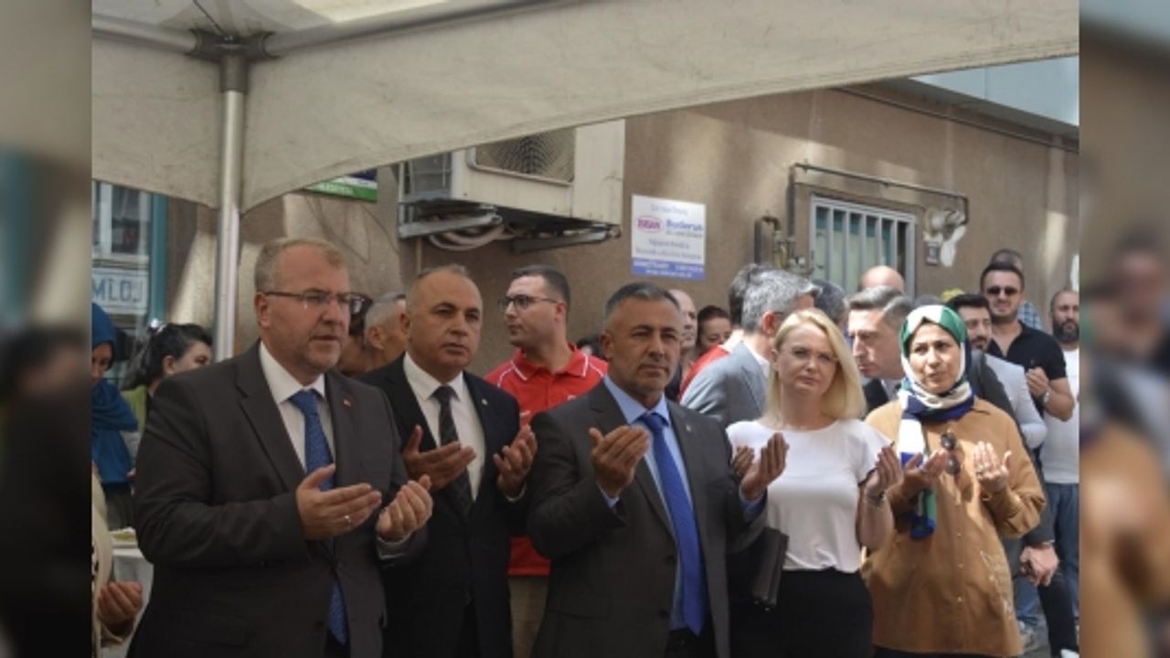 KIZILAY SOSYAL MARKET AÇILIŞ TÖRENİ GERÇEKLEŞTİ