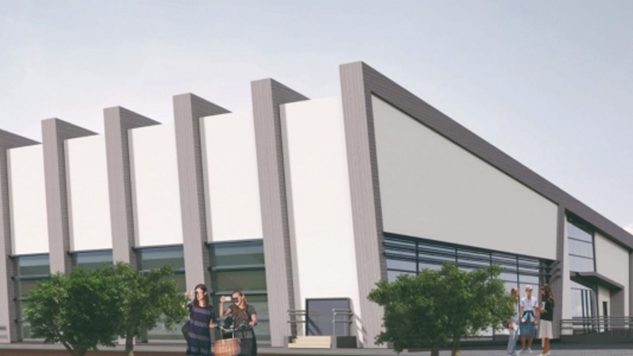 GÖLPAZARI, SPOR SALONUNA YAKINDA KAVUŞUYOR