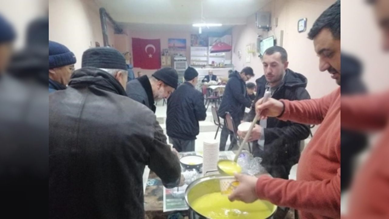SABAH NAMAZ SONRASI ÇORBA İKRAM EDİLDİ