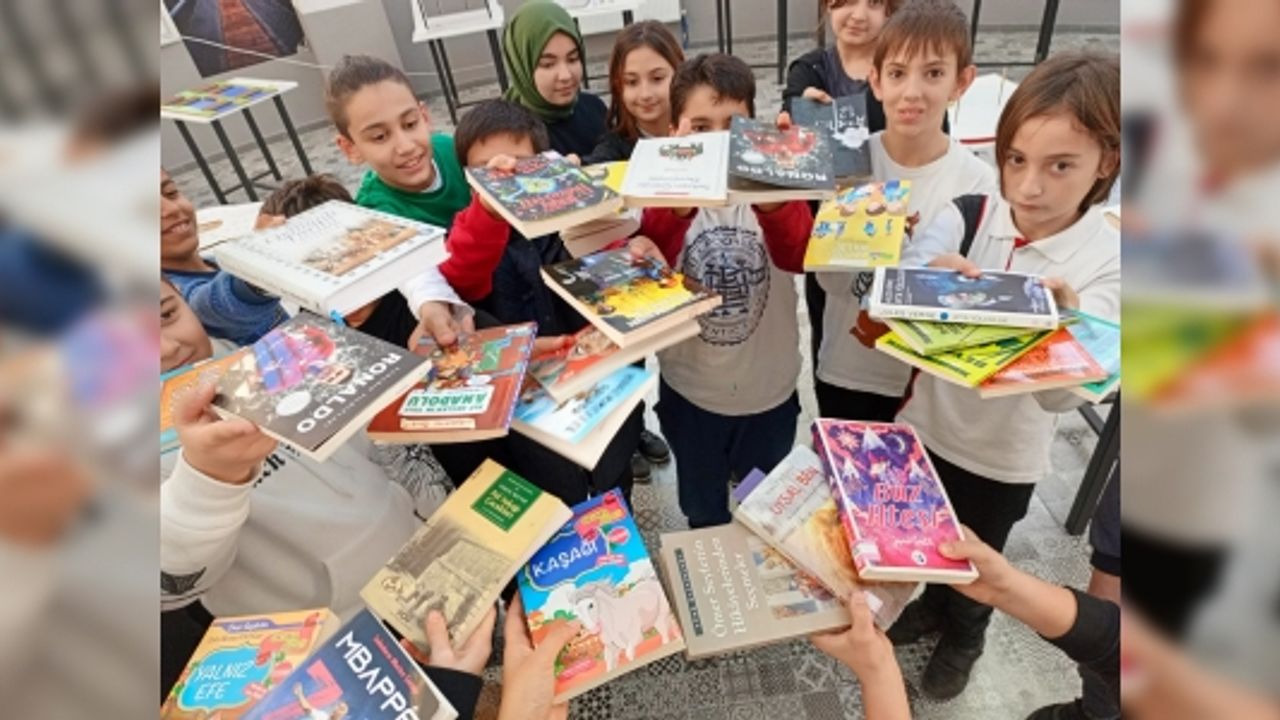 MATEMATİK MÜZESİ ÖĞRETMEYE DEVAM EDİYOR