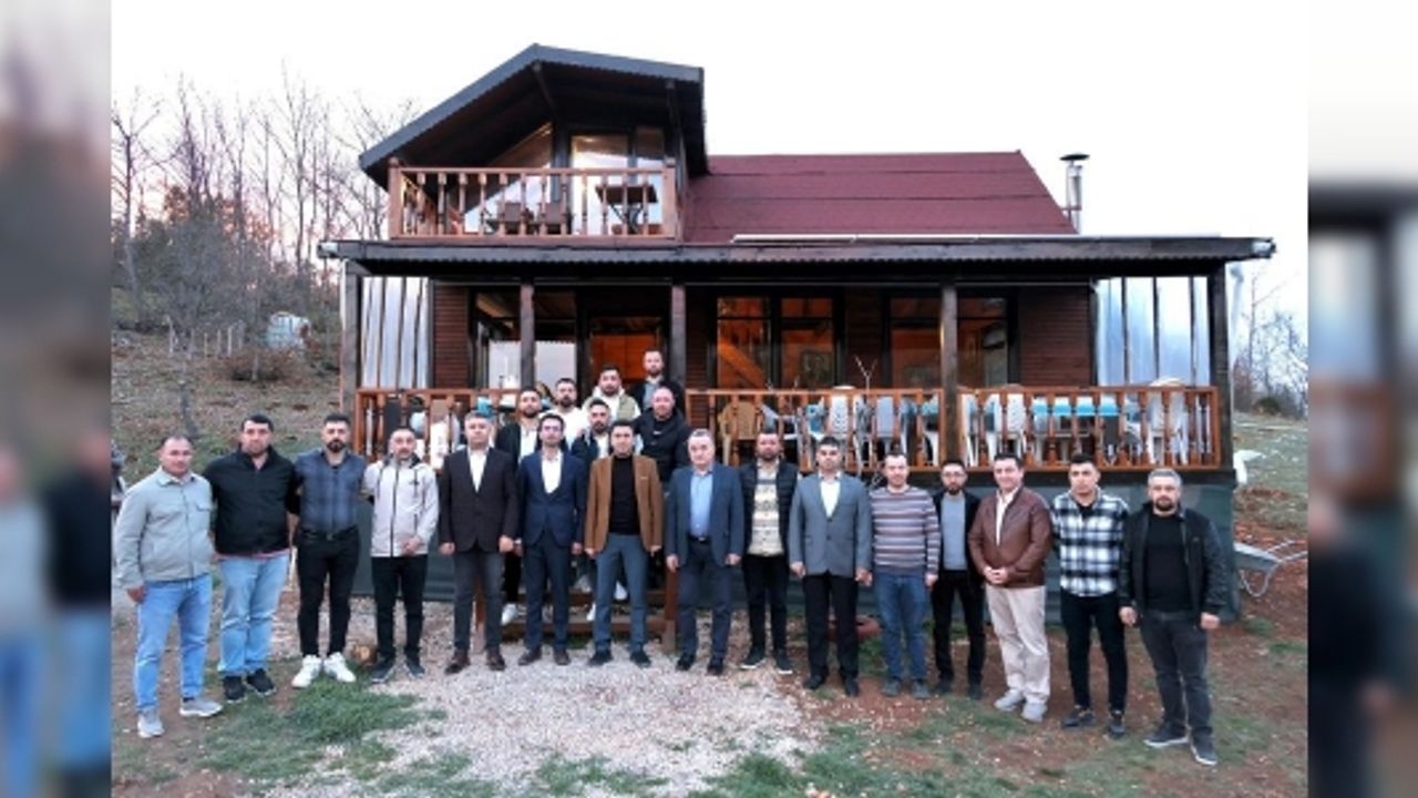 VALİ AYGÖL, GENÇLERİN DAVETİNİ GERİ ÇEVİRMEDİ