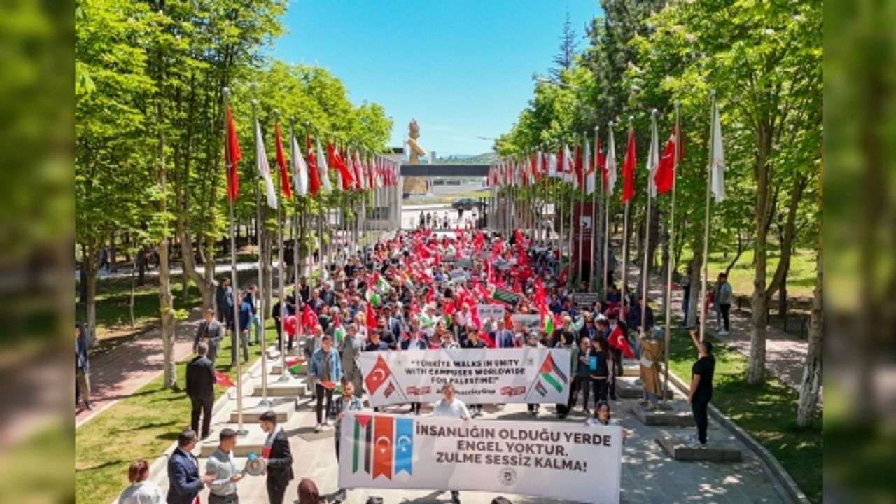 BŞEÜ'DEN SESLER FİLİSTİN VE DOĞU TÜRKİSTAN İÇİN YÜKSELDİ