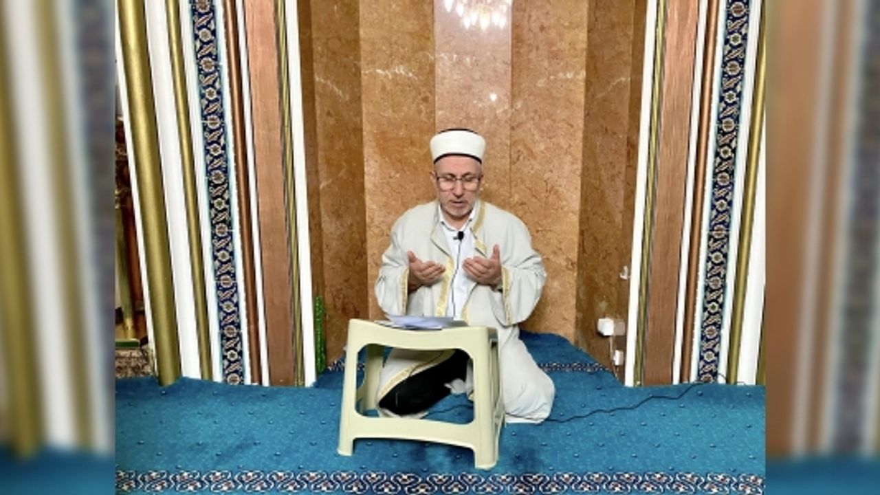 FİLİSTİN İÇİN ELLER SEMAYA AÇILDI