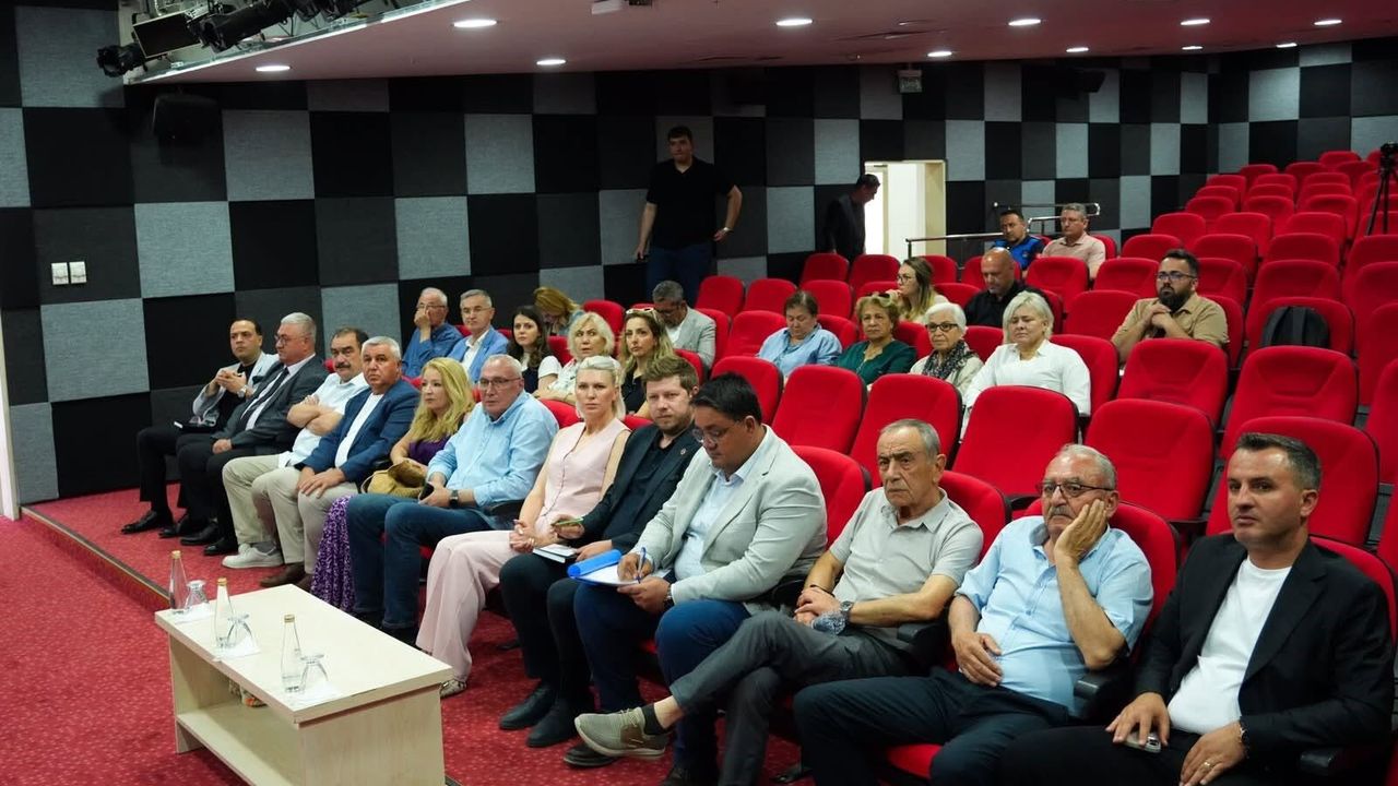 ŞEHİR İÇİ ULAŞIMINDA YENİ HAT VE GÜZERGÂHLAR HAKKINDA BİLGİLER VERİLDİ
