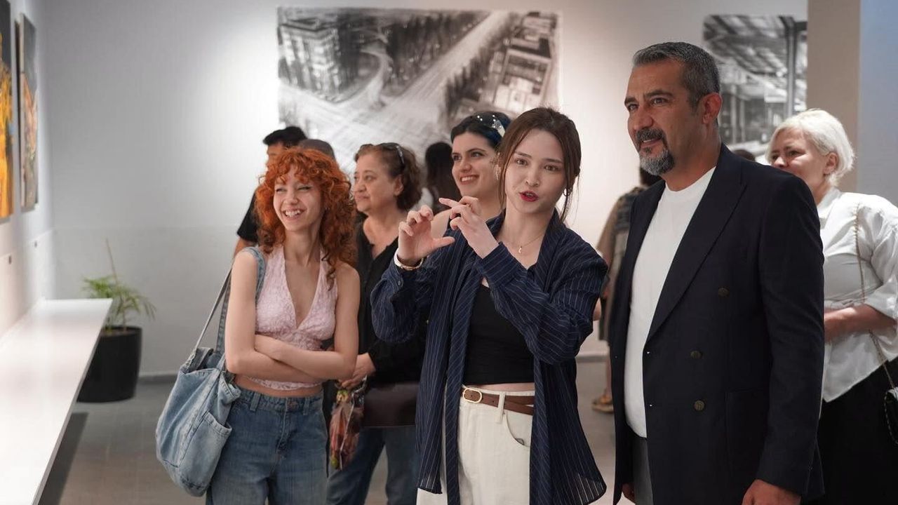 ‘BAKIŞ’ SERGİSİNE YOĞUN İLGİ