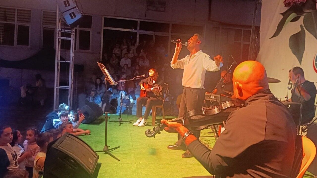 PAZARYERİ’NDE KONSER COŞKUSU