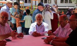 OSMANELİ BELEDİYESİ 5 BİN KİŞİYE AŞURE DAĞITTI