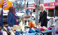 KADINLAR ÜRETTİKLERİNİ TANITIYOR VE SATIYOR
