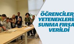 ÖĞRENCİLERE YETENEKLERİNİ  SUNMA FIRSATI VERİLDİ