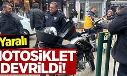 MOTOSİKLET DEVRİLDİ: 1 YARALI