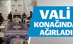 VALİ KONAĞINDA AĞIRLADI