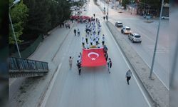 COŞKULU YÜRÜYÜŞ İLE 19 MAYIS'I KUTLADILAR