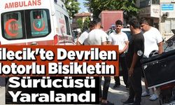 DEVRİLEN MOTOSİKLETİN SÜRÜCÜSÜ YARALANDI