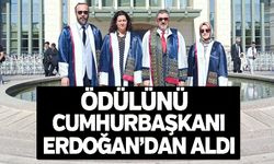 ÖDÜLÜNÜ CUMHURBAŞKANI ERDOĞAN'DAN ALDI