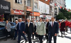 ‘AİLE YÜRÜYÜŞÜ’ İLE ‘AİLE YILINA’ VURGU YAPILDI