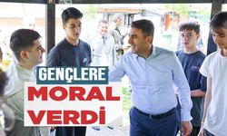 GENÇLERE MORAL VERDİ