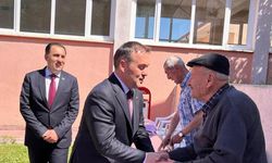 BİLECİK VALİSİ SÖZER'DEN HUZUREVİNE ANLAMLI ZİYARET