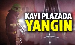 BİR ALIŞVERİŞ MERKEZİNDEN YÜKSELEN DUMANLAR KORKUTTU