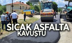 KÖY YOLLARI SICAK ASFALTLA BULUŞUYOR