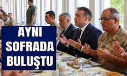 VALİ SÖZER MEHMETÇİKLERLE AYNI SOFRADA BULUŞTU