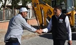 VATANDAŞ BİLDİRİYOR BELEDİYE HAREKETE GEÇİYOR