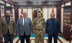 EĞİTİM ALAY KOMUTANI BOZKURT GÖREVİNE BAŞLADI
