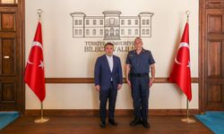 YENİ KOMUTANLAR GÖREVE BAŞLADI