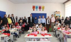 YENİ EĞİTİM YILINDA KAYMAKAM ÖZTÜRK ÖĞRENCİLERLE BULUŞTU