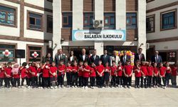 OSMANELİ KAYMAKAMI KILIÇ, ÖĞRENCİLERLE BİR ARAYA GELDİ